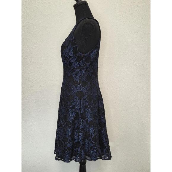 Nightway Glitter-Lace Keyhole Halter Dress - NWOT (New) - Picture 7 of 7